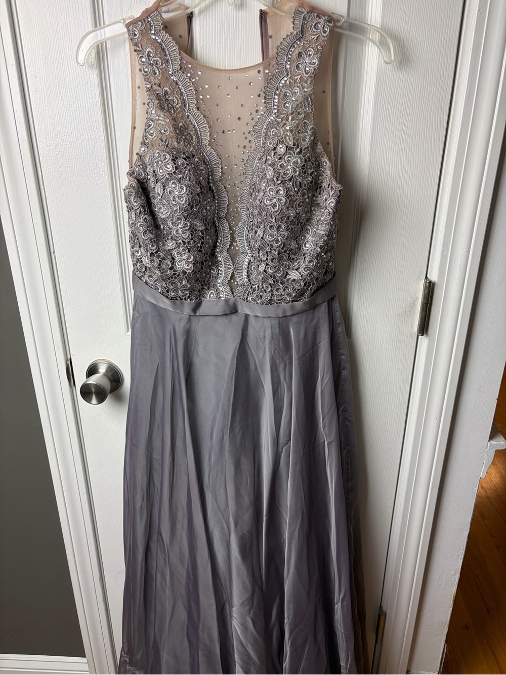 Sleeveless Silver Lace Bodice Evening Dress